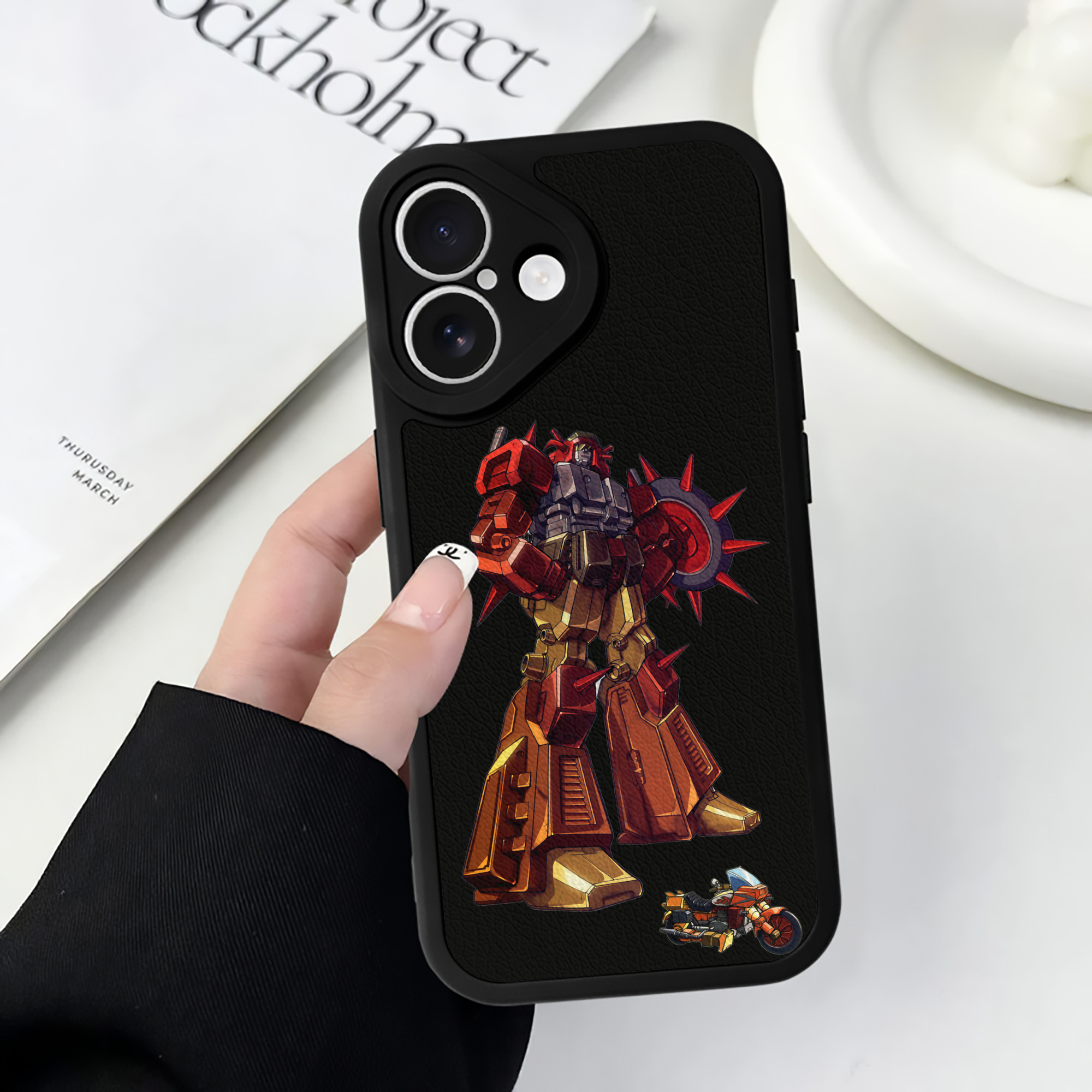 （画像用）  【iPhone 16シリーズ対応】シリコンスマホケース（レザー調） 材質：シリコン